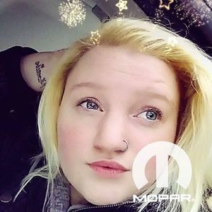 Meet your Posher, Hailey